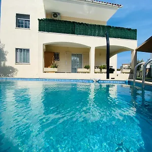 https://requesens-playa.catalonia-hotels.com